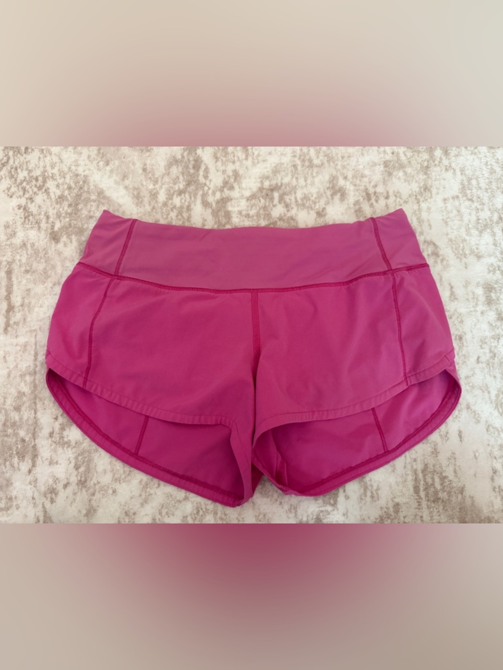 Lululemon Speed Up Shorts Low Rise 2.5” Pink Size 2